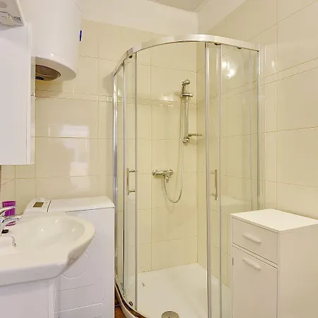 Nur 150 Meter Vom Mit Whirlpool Holiday home