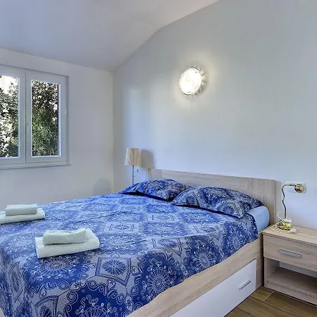 Holiday home Nur 150 Meter Vom Mit Whirlpool *