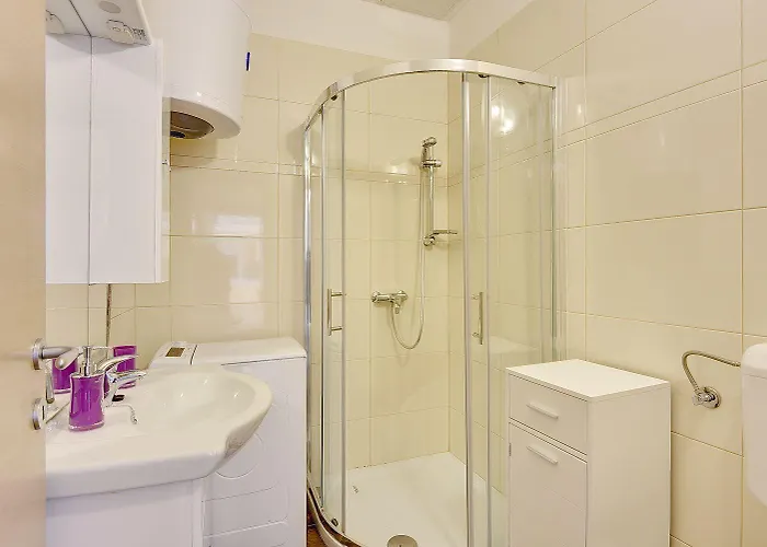 Nur 150 Meter Vom Mit Whirlpool 펜션